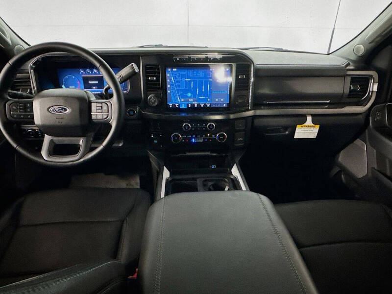 2023 Ford F-450 Super Duty Lariat