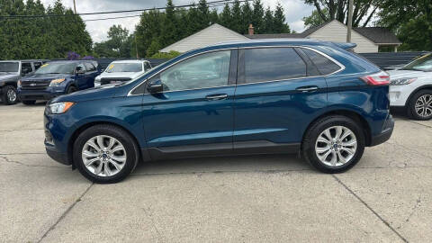 2020 Ford Edge Titanium