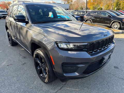 2022 Jeep Grand Cherokee Altitude