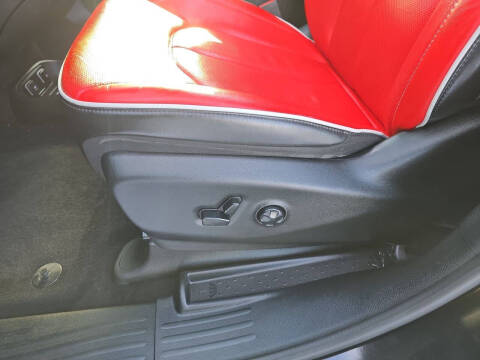 2020 Chrysler Pacifica Hybrid Limited Red S