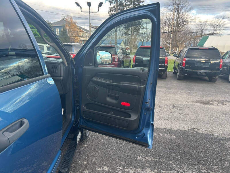 2004 Dodge Ram 1500 SLT