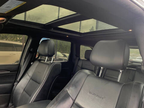 2016 Jeep Grand Cherokee Summit