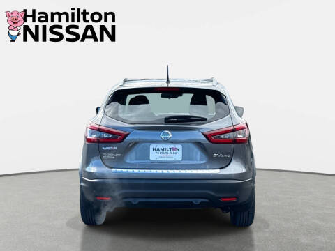 2022 Nissan Rogue Sport SV