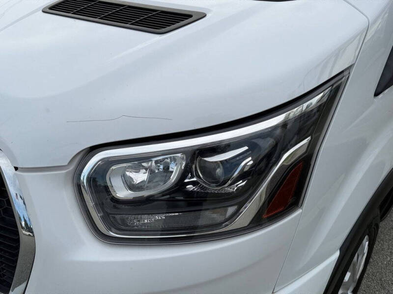 2023 Ford Transit 350 XLT