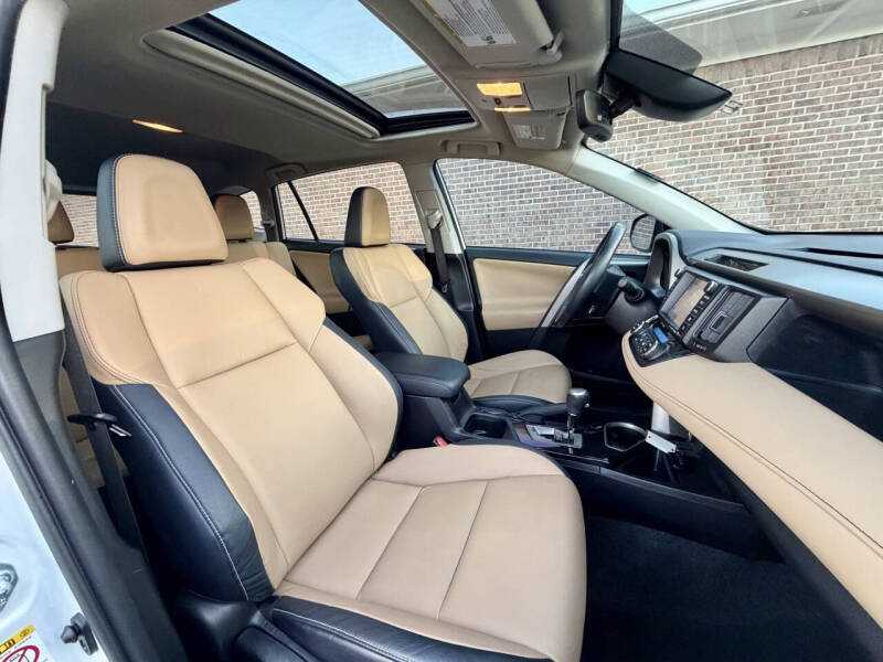 2017 Toyota RAV4 Limited