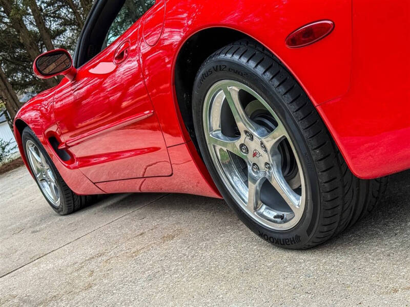 2004 Chevrolet Corvette