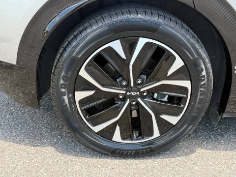2023 Kia EV6 Wind