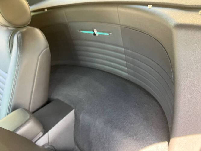 2002 Ford Thunderbird