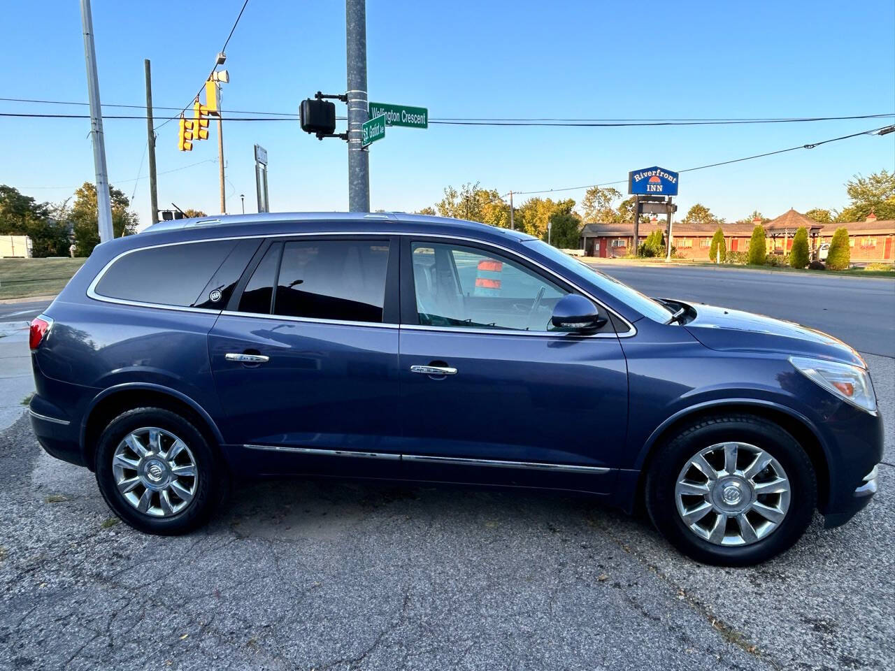 2014 Buick Enclave for sale at ONE PRICE AUTO in Mount Clemens, MI