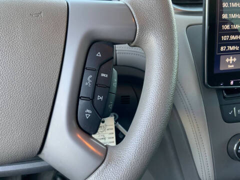 2017 Chevrolet Traverse LS