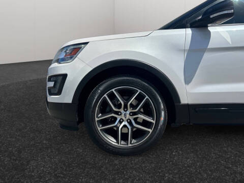 2016 Ford Explorer Sport