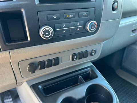 2013 Nissan NV 1500 S