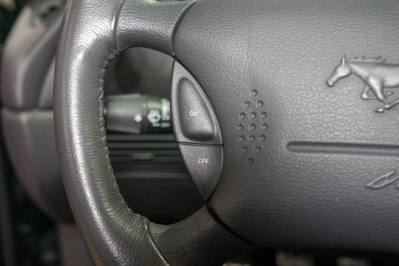 2001 Ford Mustang Bullitt