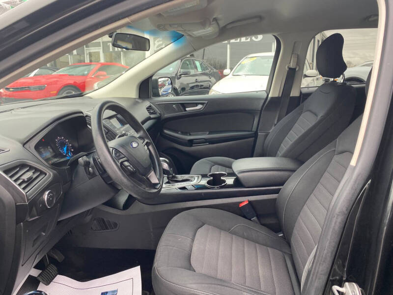 2015 Ford Edge SE