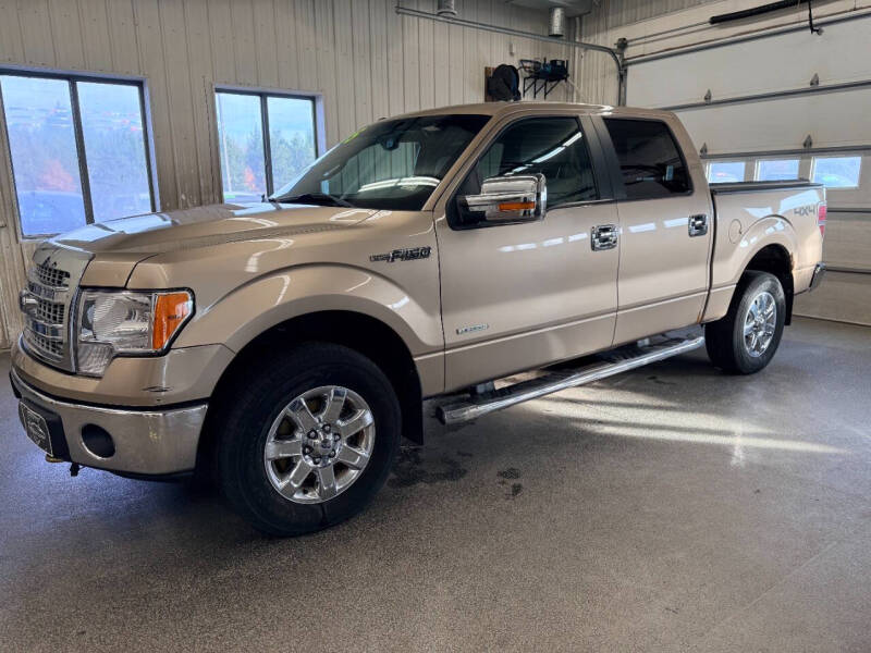 2013 Ford F-150 XLT's photo