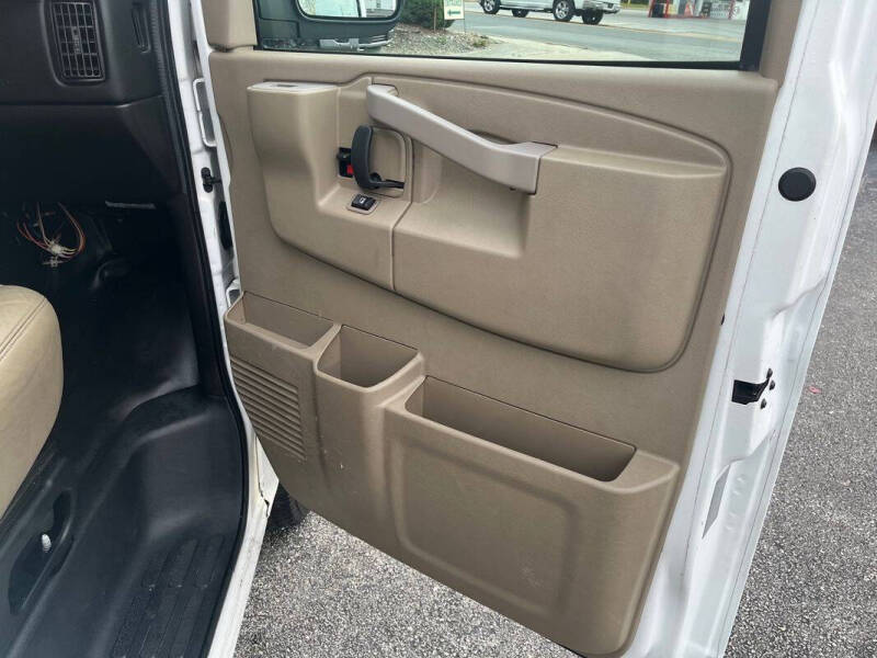 2016 Chevrolet Express 2500