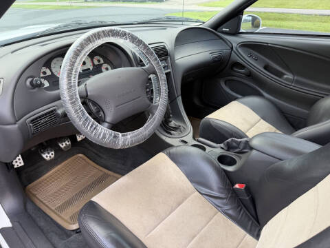 2003 Ford Mustang SVT Cobra