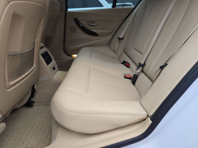 2015 BMW 3 Series 328i xDrive