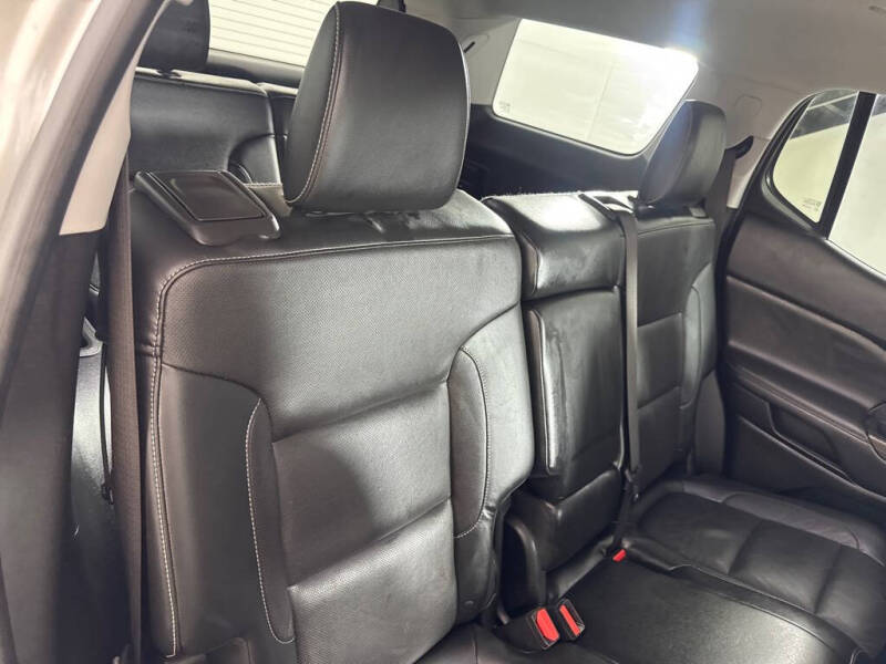 2017 GMC Acadia SLT-1