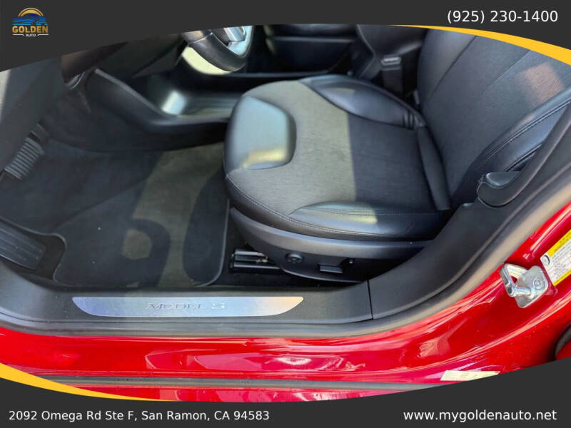 2015 Tesla Model S 85