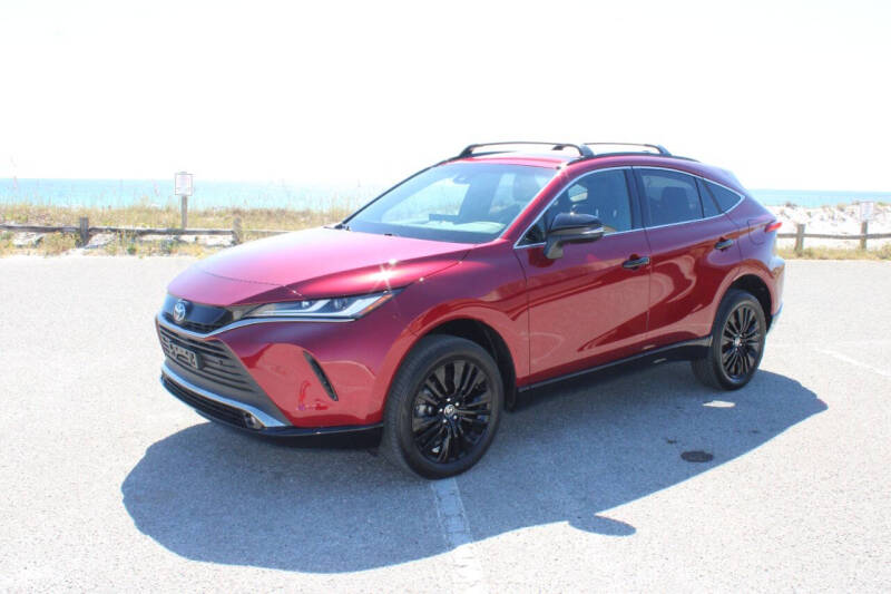 2023 Toyota Venza Nightshade's photo