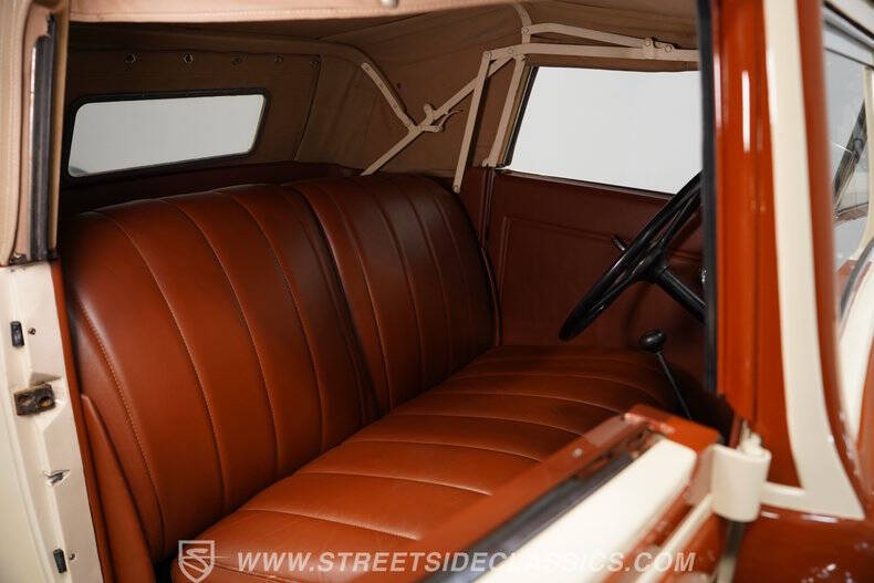 1932 Chrysler Cirrus