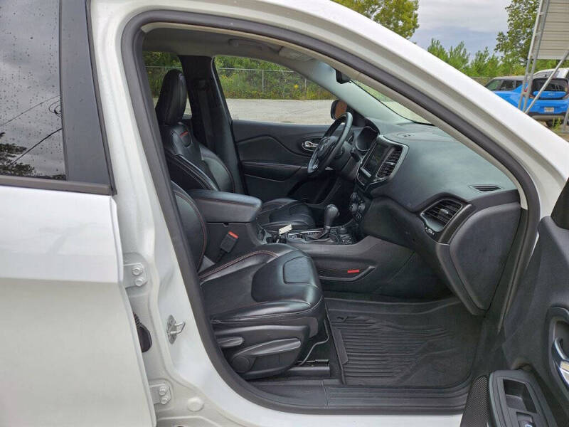 2019 Jeep Cherokee Trailhawk