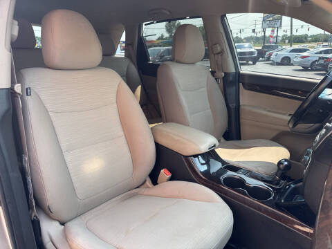 2015 Kia Sorento LX
