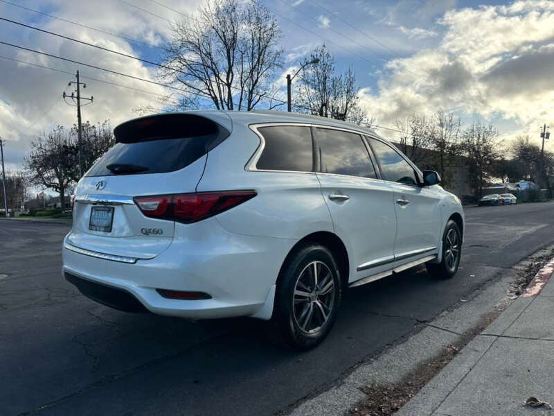 2016 Infiniti QX60