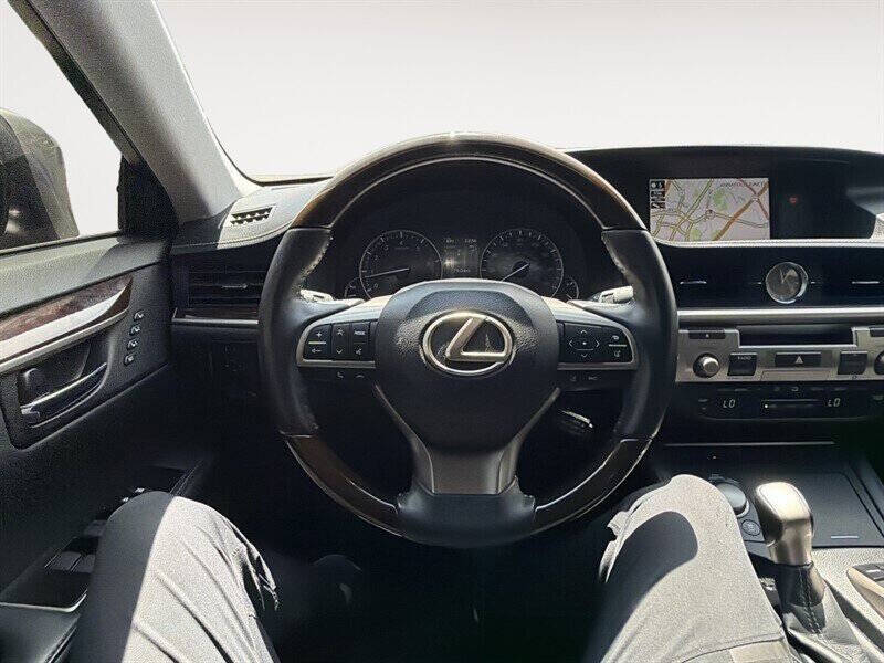 2017 Lexus ES 350