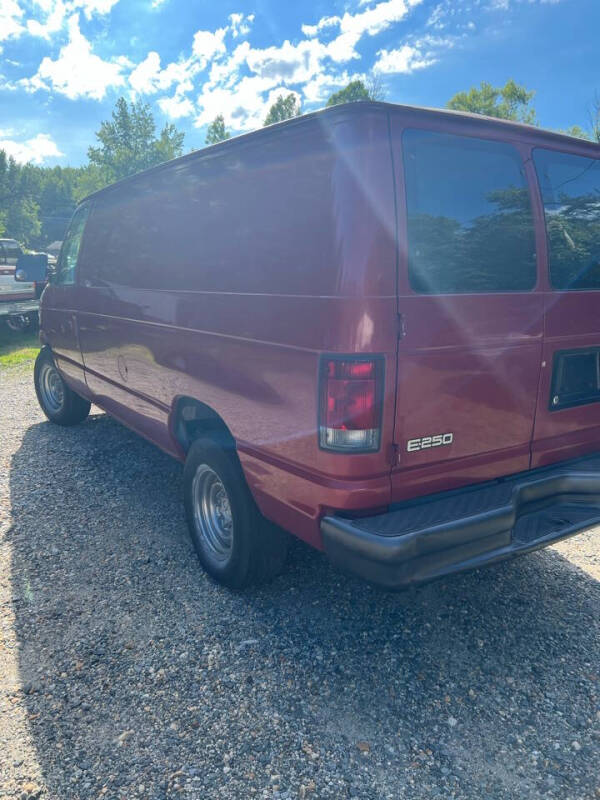 2002 Ford E-Series E-250