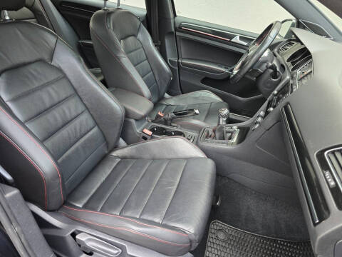 2015 Volkswagen Golf GTI Autobahn