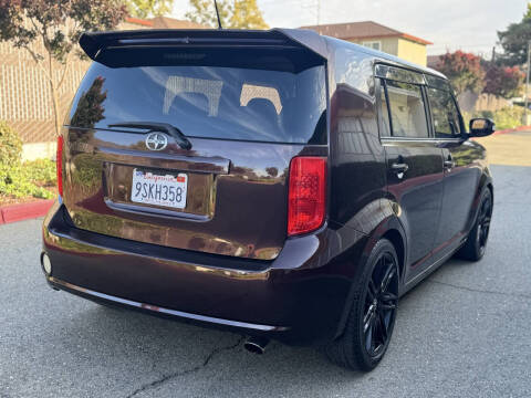 2008 Scion xB