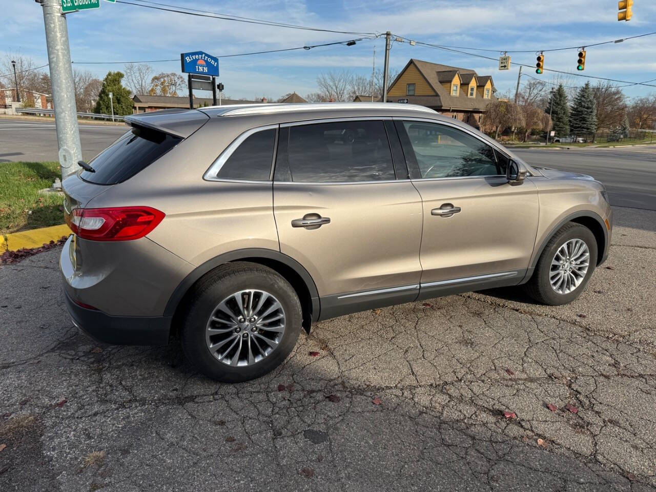 2018 Lincoln MKX for sale at ONE PRICE AUTO in Mount Clemens, MI