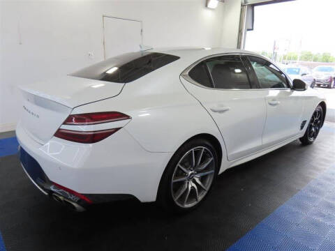 2022 Genesis G70