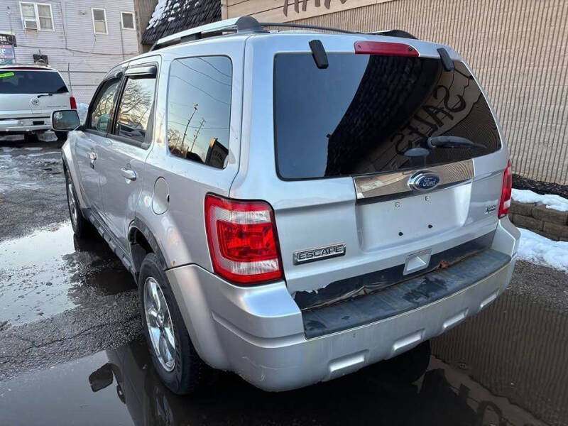 2011 Ford Escape Limited