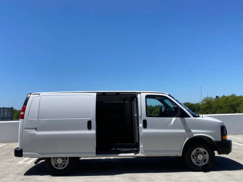 2015 Chevrolet Express 2500