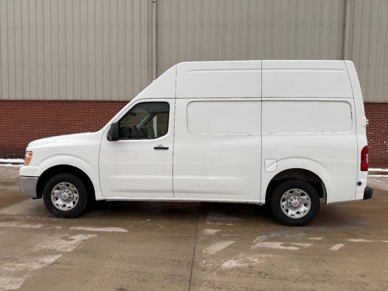 2013 Nissan NV 2500 HD S