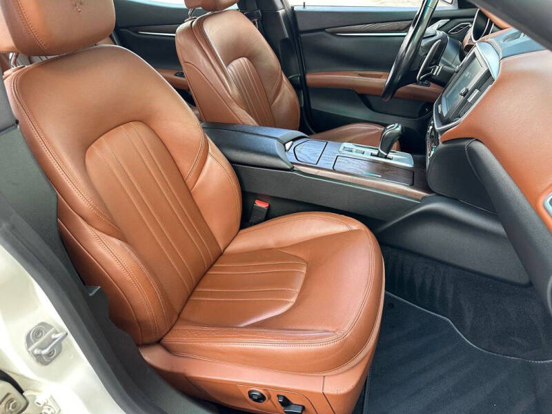 2014 Maserati Ghibli S Q4