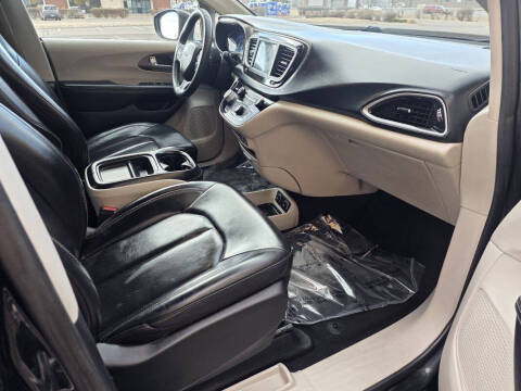 2021 Chrysler Voyager LXi