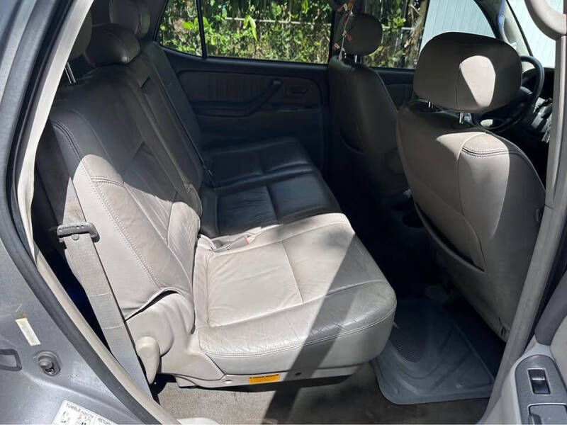 2003 Toyota Sequoia Limited