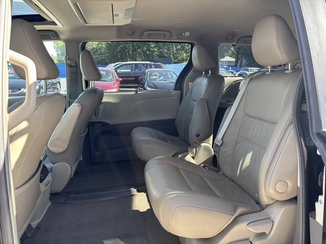 2017 Toyota Sienna