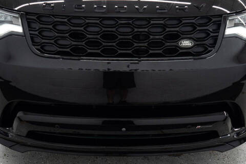 2023 Land Rover Discovery P300 S R-Dynamic