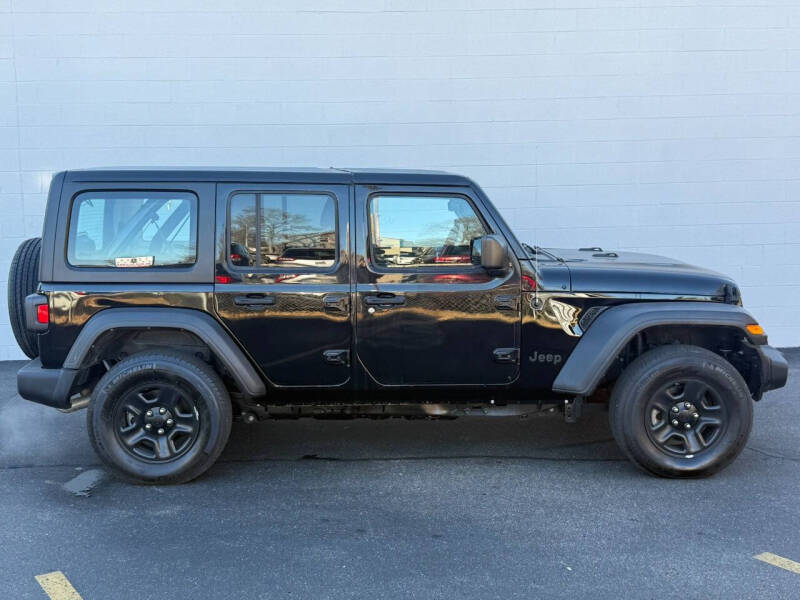 2022 Jeep Wrangler Unlimited Sport