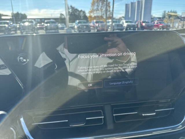 2024 Chevrolet Trax RS