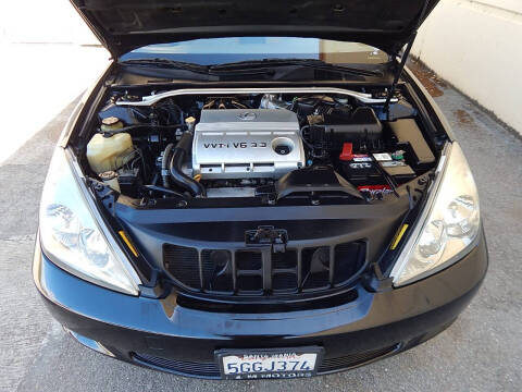 2004 Lexus ES 330