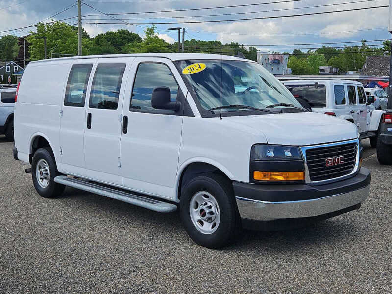 2024 GMC Savana 2500