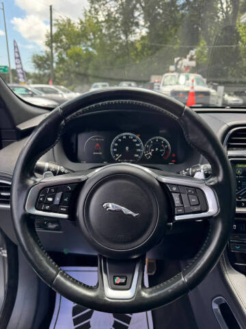2017 Jaguar F-PACE S