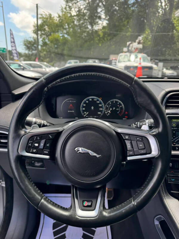 2017 Jaguar F-PACE S