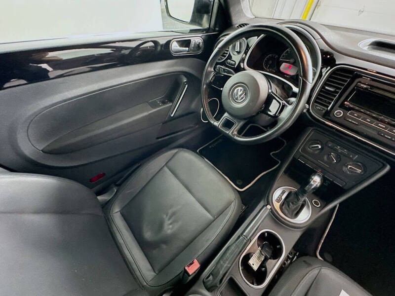 2013 Volkswagen Beetle Convertible